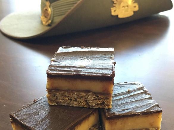 Thermonic Aussie caramel slice 