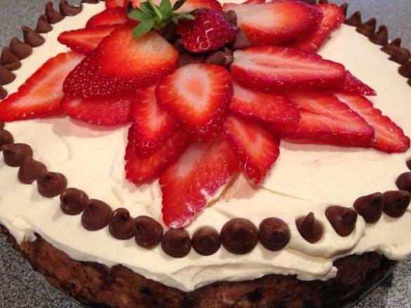 Strawberry & Chocolate Cheesecake