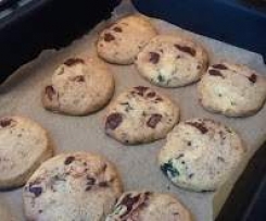 Fresh mint, dark chocolate and sea salt cookies, thanks to Jordan Rondel