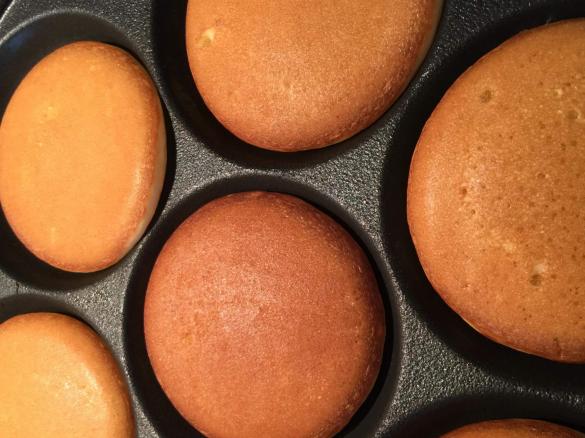 Soft and speedy Buttermilk pikelets 