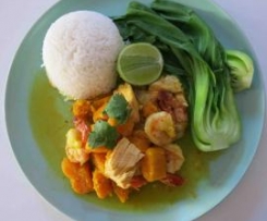 Golden Thai Pumpkin and Seafood Curry
