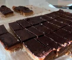 Choco-caramel slice