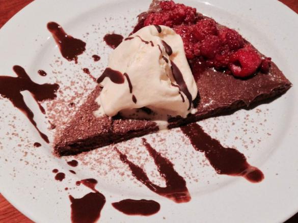 Chocolate Dessert Pizza