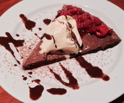 Chocolate Dessert Pizza