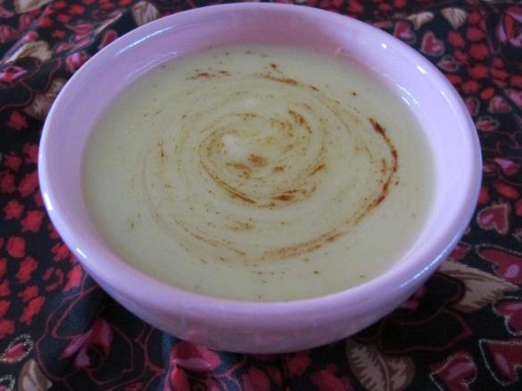 Cauliflower and Zucchini Soup