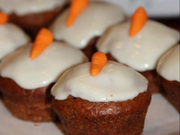 Mini Carrot Cakes