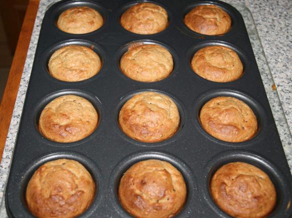 Spelt, Chia and Banana Muffins