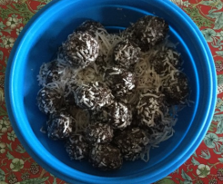Peppermint Bliss Balls