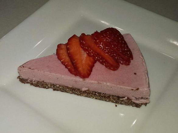 Gluten Free, Dairy Free Raw Strawberry Cheesecake
