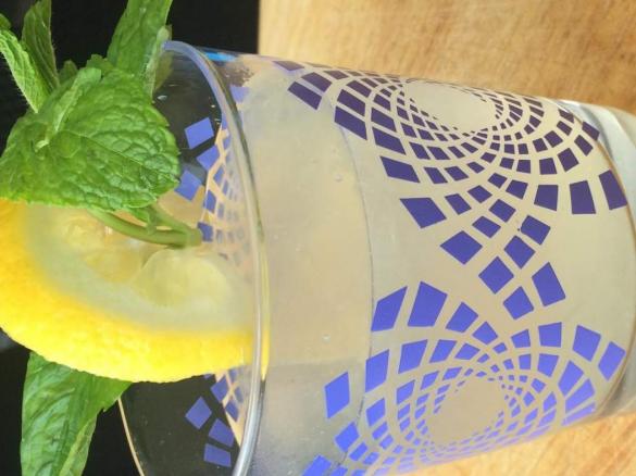 Ginger and Mint Drink