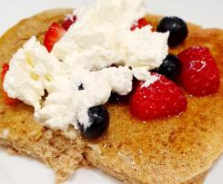 Banana apple and oat pancakes or pikelets