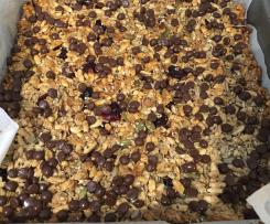 Baked Bubbly Muesli Bars