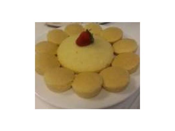 STEAMED HAZELNUT CAKE