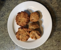 Apricot and date bites (dairy free, egg free)