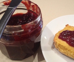 1 Punnet Speedy Strawberry Jam