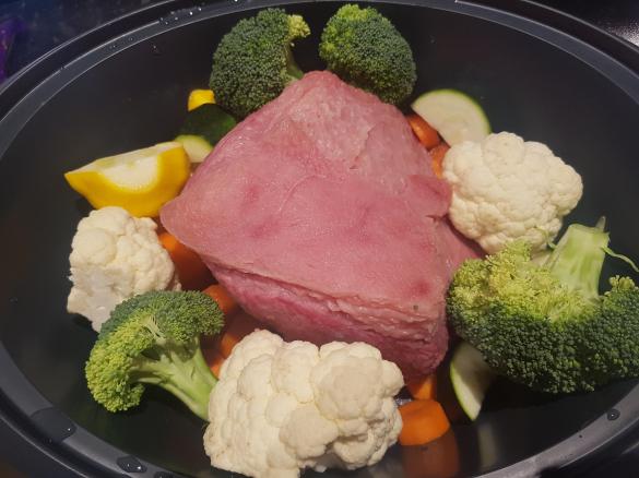 Orange silverside and white sauce