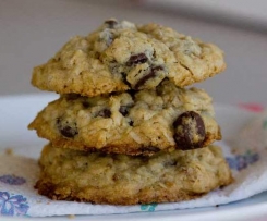 Oaty choc chip cookies
