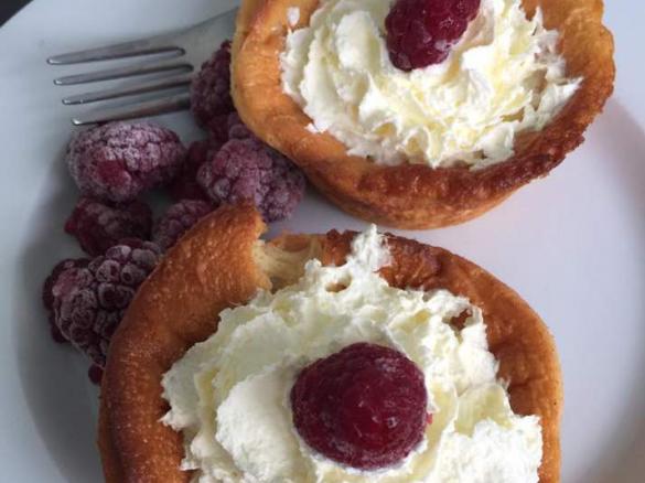 Janny’s Mini Cheesecake (GF, low carb)