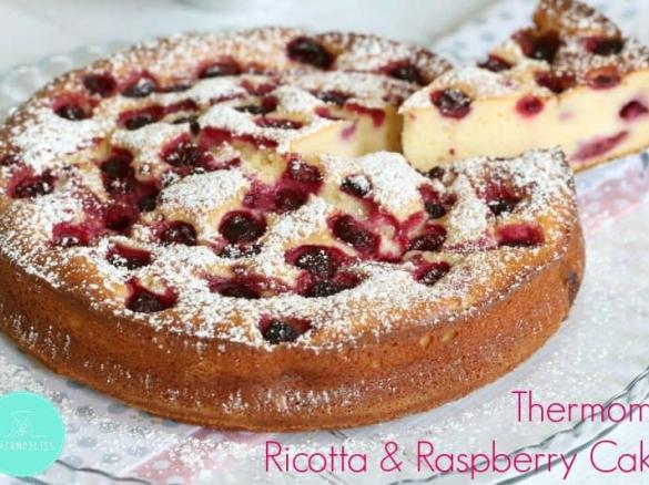 Ricotta and Raspberry Cake