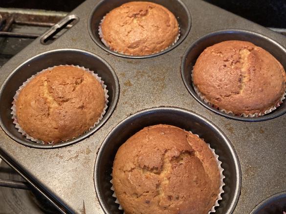 Orange and Date Yoghurt Cake