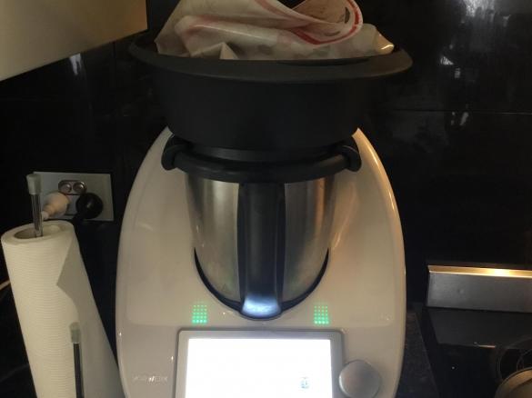 Proving bread in Varoma for TM6