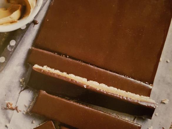 Chocolate Peanut Butter OMG slice