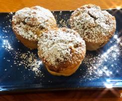 Apple and sultana muffins