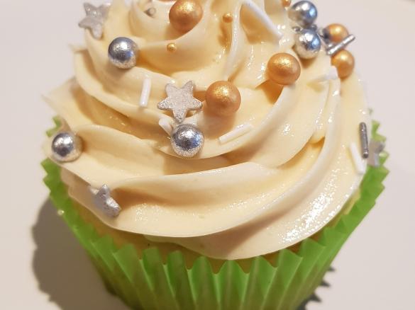 Salted Caramel Cream Cheese Frosting