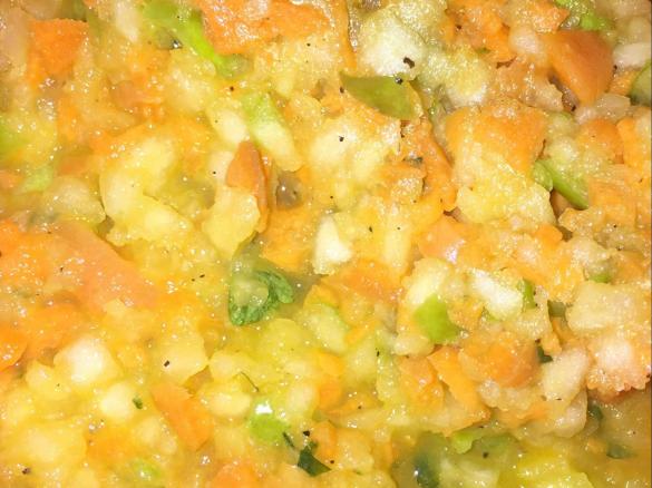 Apple and carrot salad