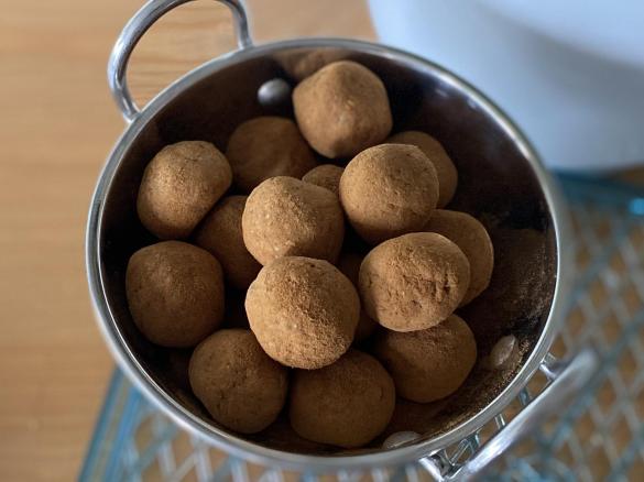 Fireball Whisky Cinnamon Balls