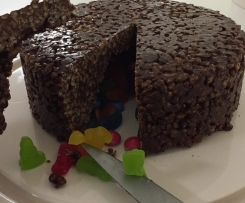 Chocolate Crackle Smash Cake