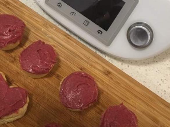 Pink Vanilla Love Cakes