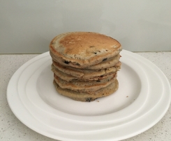 Healthy Banana and Blueberry Pikelets