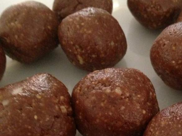Choc Peanut Butter Balls