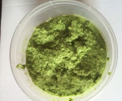 Celery Leaf & Pinenut Pesto