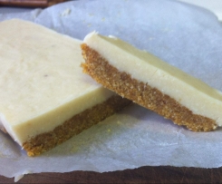 Apricot, coconut and macadamia GF Slice