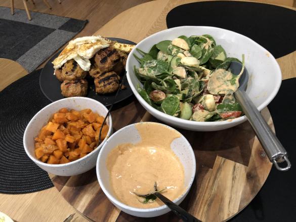 Creamy spiced yoghurt dressing