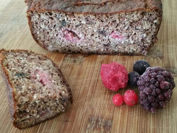 Banana Berry and Almond Loaf (from Lola Berry)