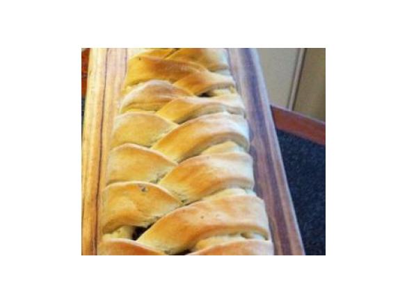 Basil, Kale Pesto, Bacon and Mushroom Pizza Plait