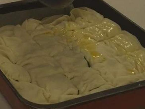 Spanakopita (Greek Spinach pie)