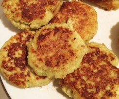 CHICKEN AND PARMESAN PATTIES/RISSOLES/BURGERS