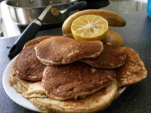 Thick n Fluffy Banana Pancakes