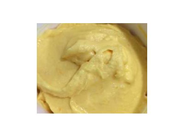 Mango yoghurt ice cream