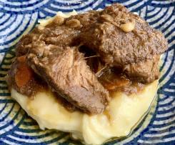 Slow Cooked Lamb Leg