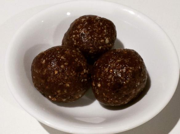 Choc Peanut Butter Bliss Balls