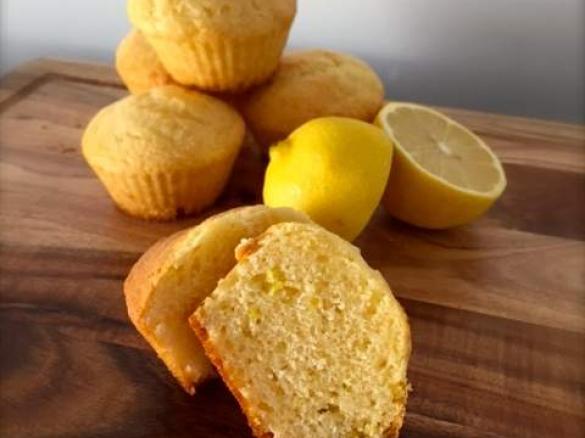 Simple Light and Fluffy Lemon Cupcakes