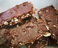Raw Snickers Bar