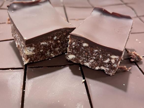 Peppermint Slice
