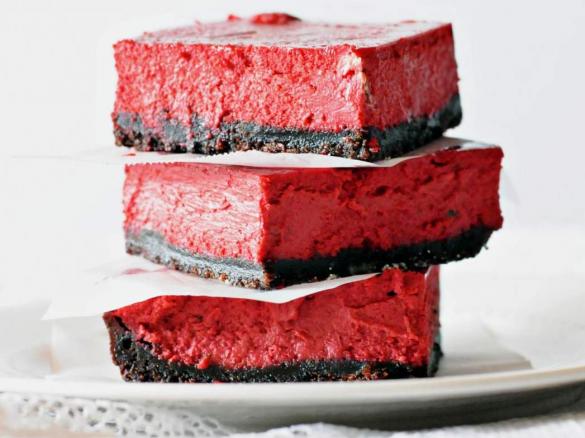 Clone of Red Velvet Cheesecake Slices