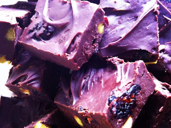 Decadent Festive Fudge: Dark Chocolate, Pistachio & Cranberry